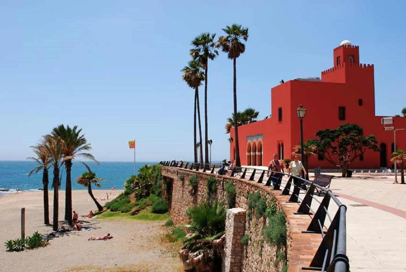 Holiday home Spacious Apartment In Villa Noelia Benalmadena With Private Pool, Garden & Parking