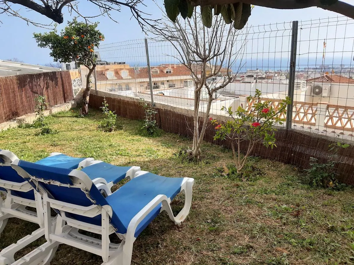 Spacious Apartment In Villa Noelia Benalmadena With Private Pool, Garden & Parking Holiday home